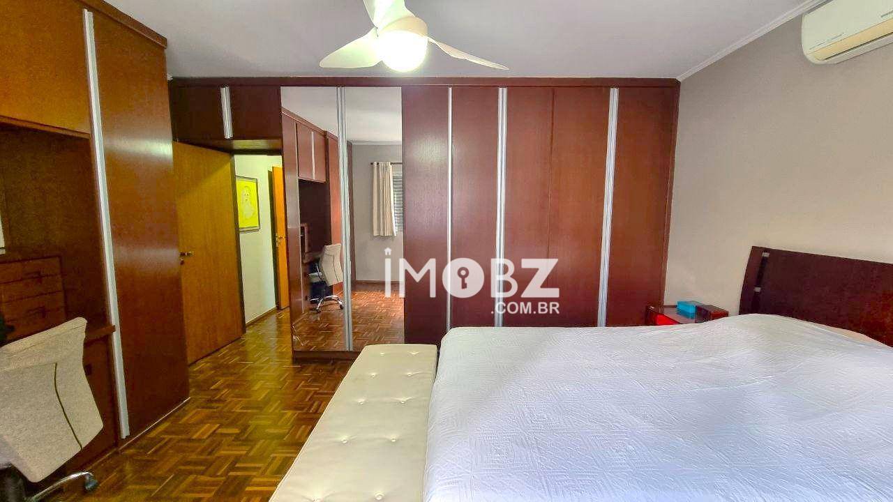 Casa à venda com 3 quartos, 272m² - Foto 16