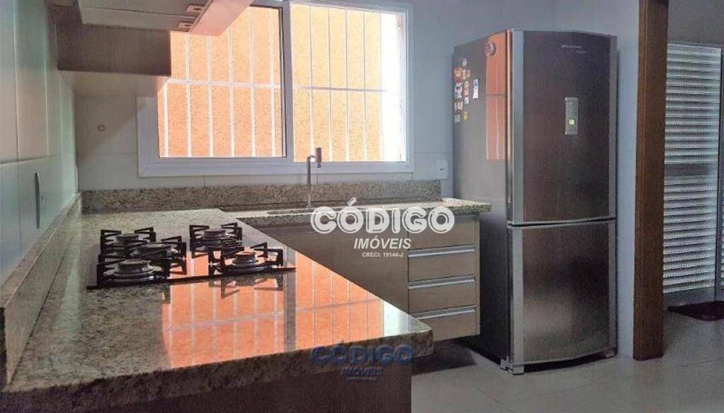 Sobrado à venda com 3 quartos, 290m² - Foto 11