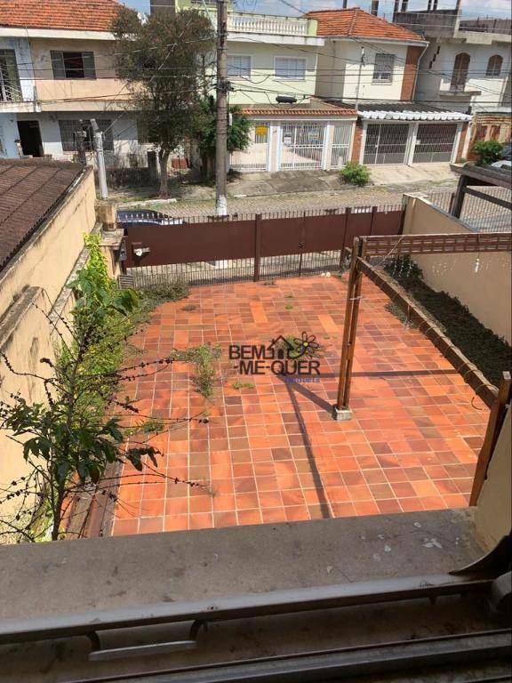 Sobrado à venda com 4 quartos, 180m² - Foto 2