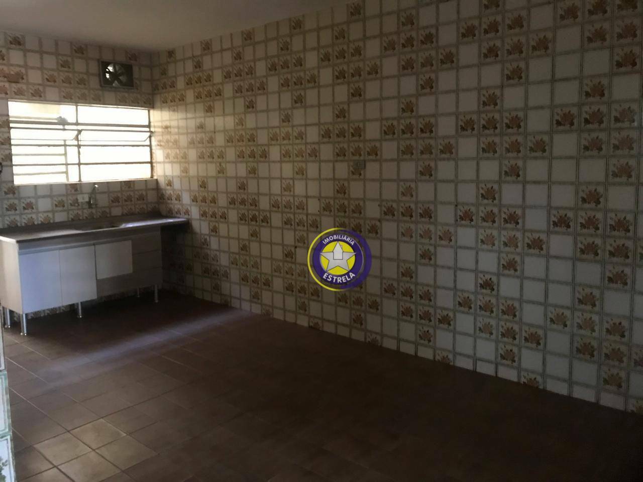 Casa à venda com 2 quartos, 250M2 - Foto 12