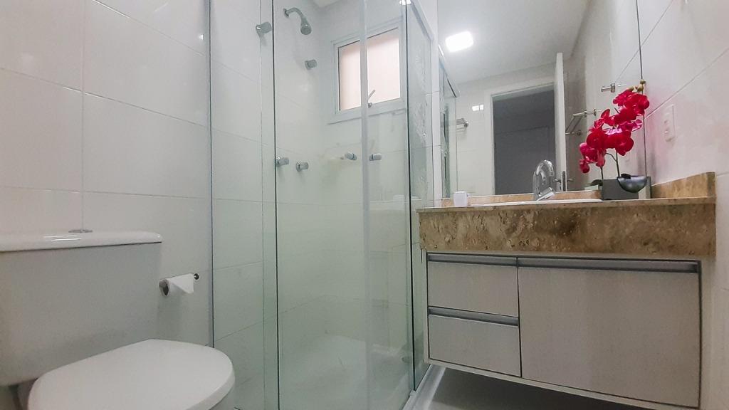 Apartamento à venda com 3 quartos, 114m² - Foto 12