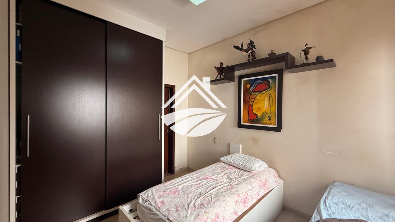 Casa à venda com 4 quartos, 372m² - Foto 17