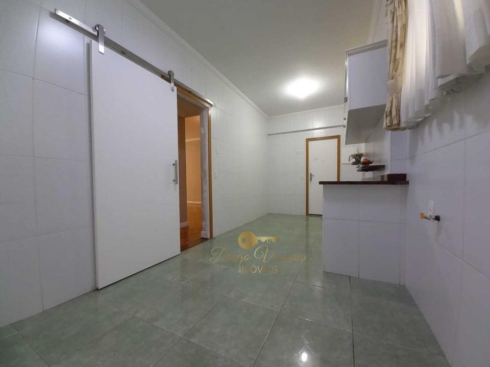 Apartamento à venda com 3 quartos, 98m² - Foto 3