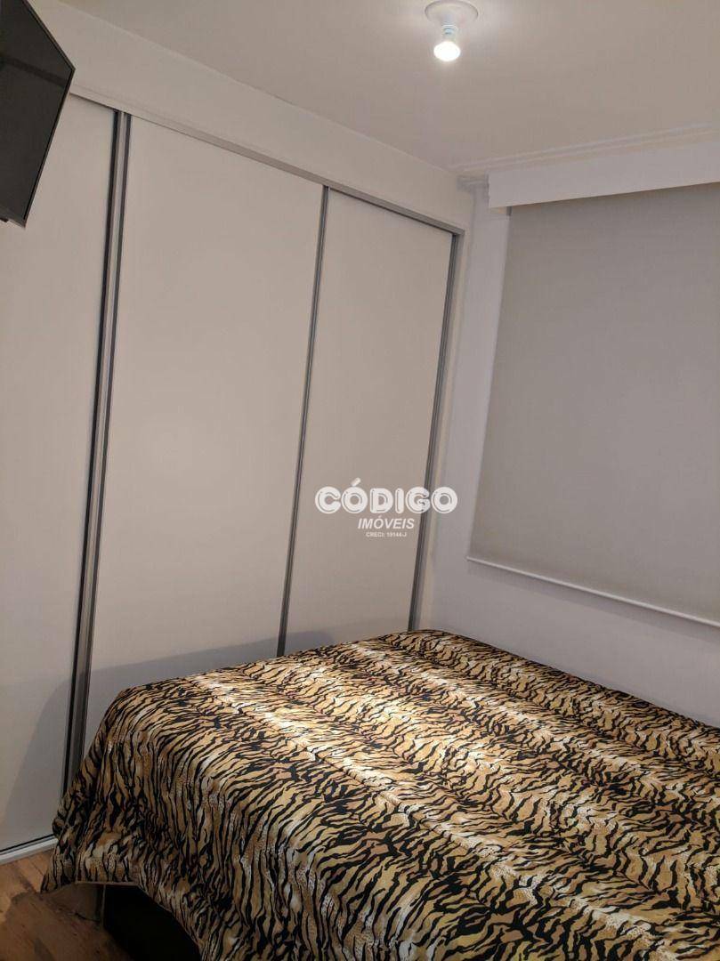 Apartamento à venda com 2 quartos, 62m² - Foto 12