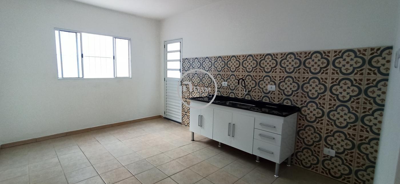 Casa à venda com 3 quartos, 180m² - Foto 9