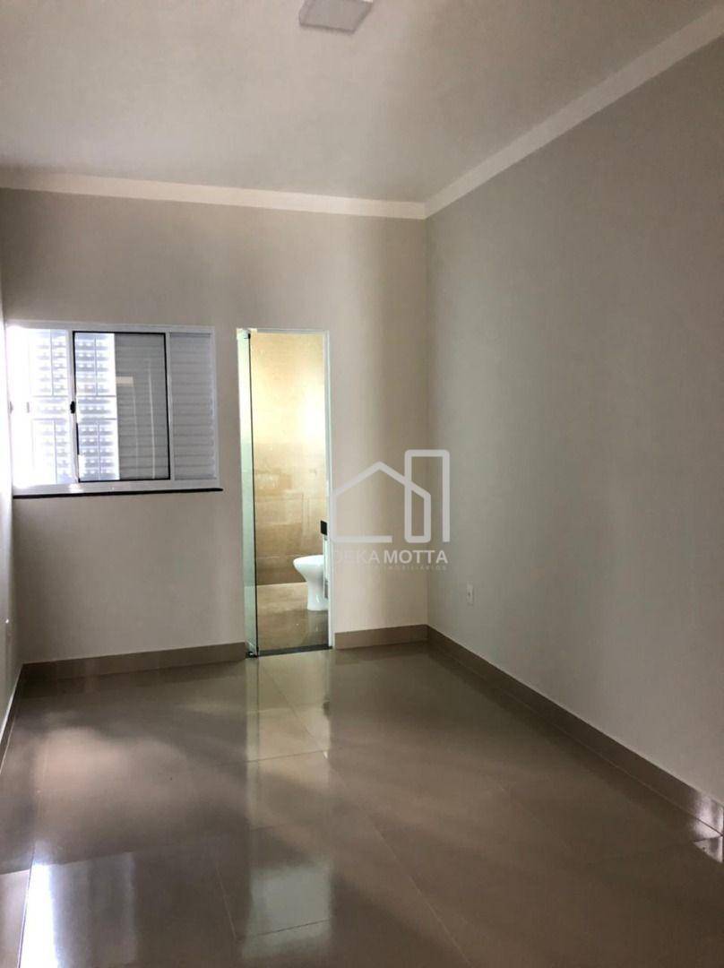 Casa à venda com 2 quartos, 70m² - Foto 6