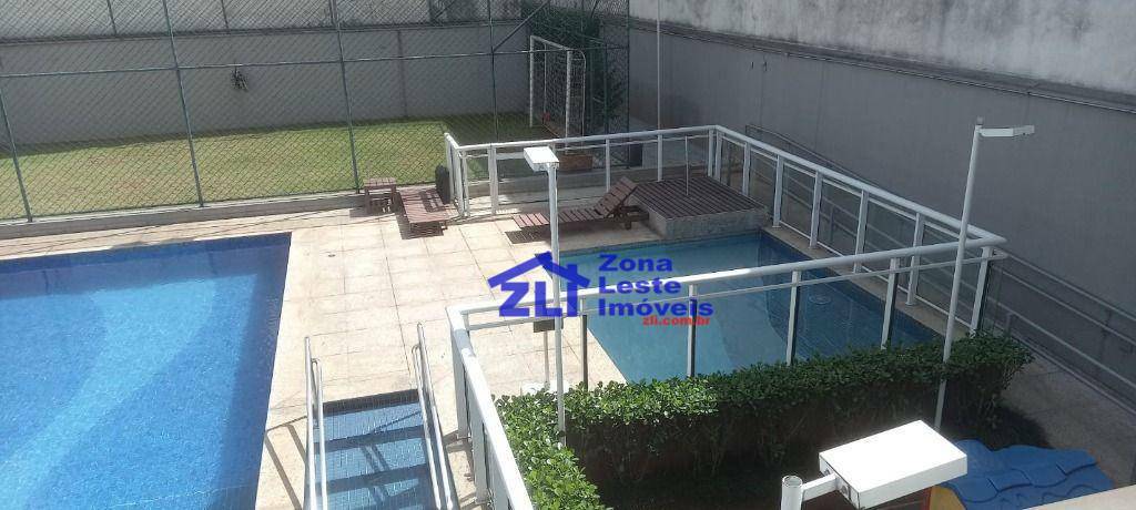 Apartamento à venda com 3 quartos, 105m² - Foto 2