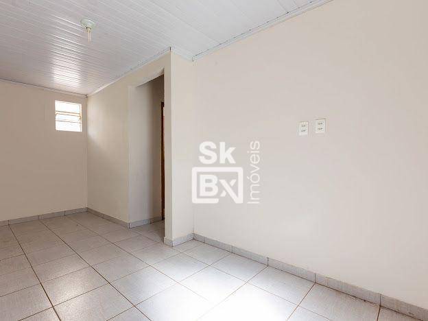 Casa à venda com 2 quartos, 60m² - Foto 7