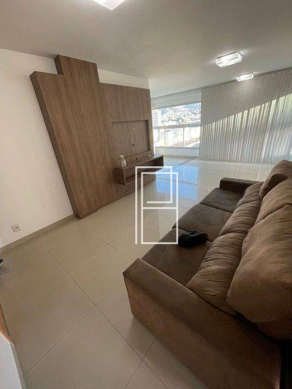 Apartamento à venda com 4 quartos, 140m² - Foto 6