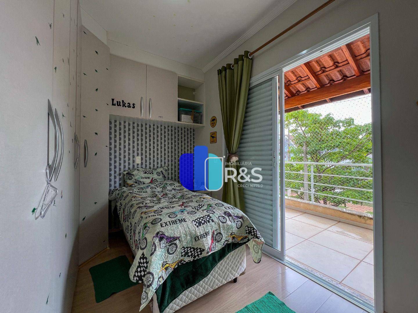 Casa de Condomínio à venda e aluguel com 3 quartos, 200m² - Foto 12