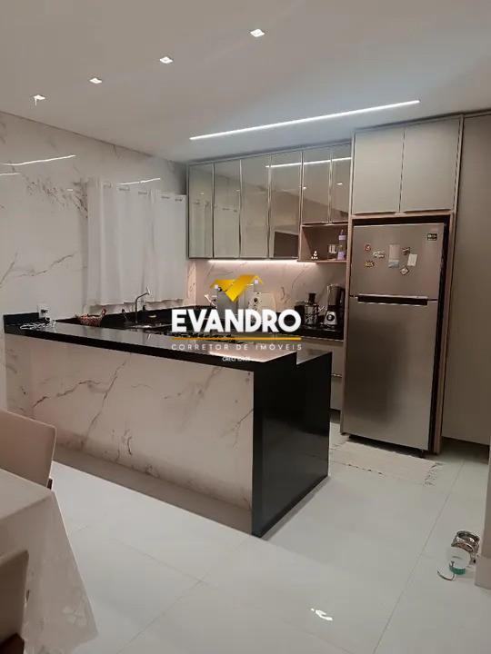 Casa de Condomínio à venda com 3 quartos, 200m² - Foto 4