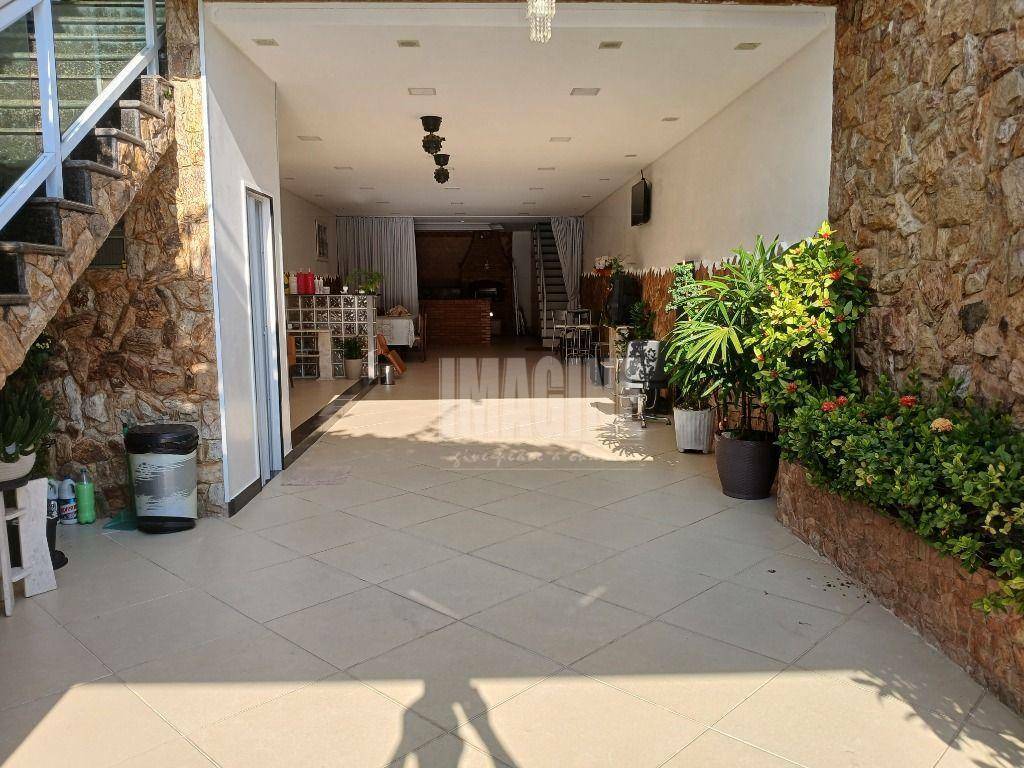 Sobrado à venda com 3 quartos, 249m² - Foto 64