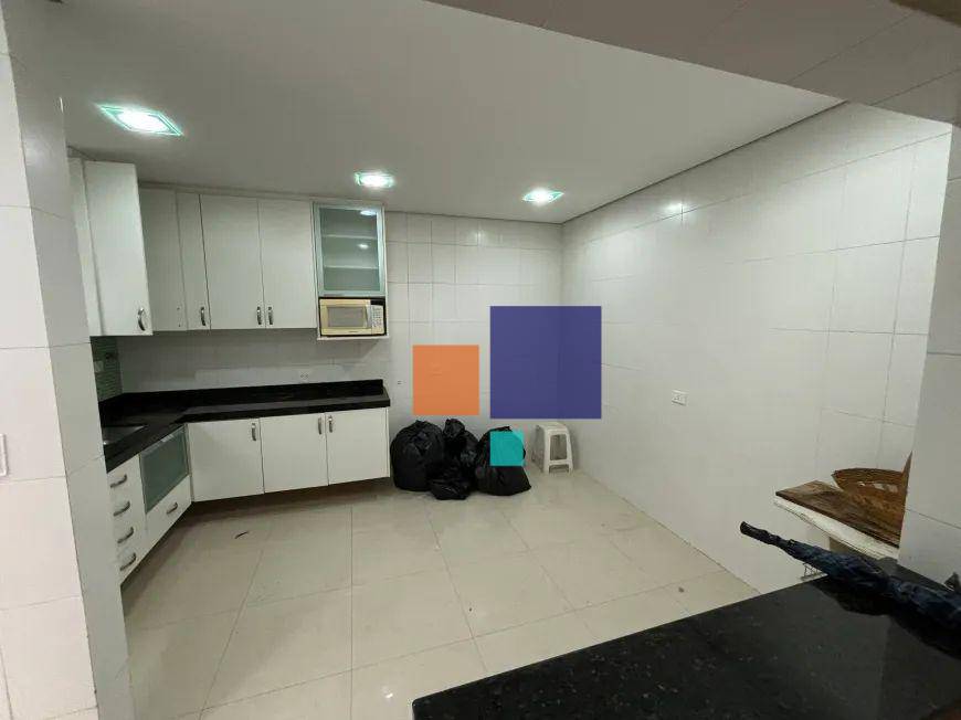 Sobrado à venda com 3 quartos, 190m² - Foto 13