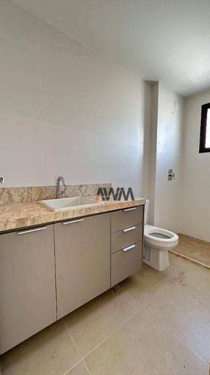 Apartamento para alugar com 3 quartos, 167m² - Foto 17
