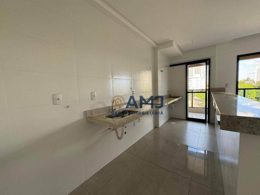 Apartamento à venda com 2 quartos, 70m² - Foto 6