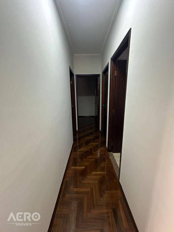 Casa à venda com 1 quarto, 220m² - Foto 9