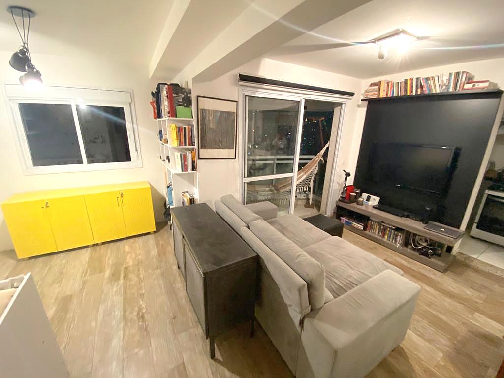 Apartamento à venda com 1 quarto, 62m² - Foto 1