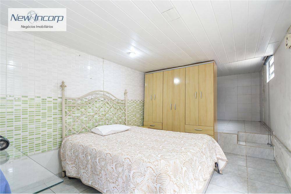 Casa à venda com 3 quartos, 200m² - Foto 51