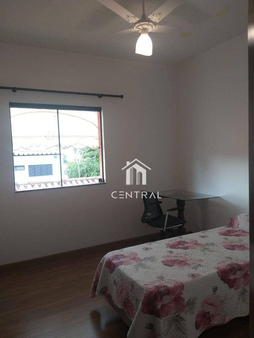 Sobrado à venda com 4 quartos, 248m² - Foto 23