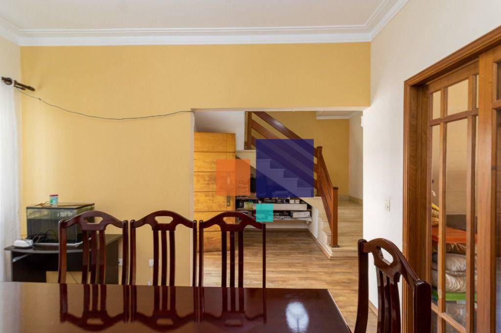 Sobrado à venda com 3 quartos, 218m² - Foto 9