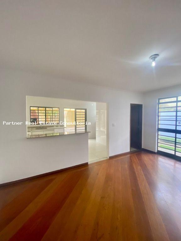 Casa à venda com 3 quartos, 300m² - Foto 6