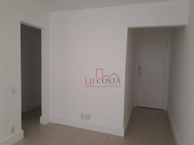 Apartamento à venda com 2 quartos, 60m² - Foto 1