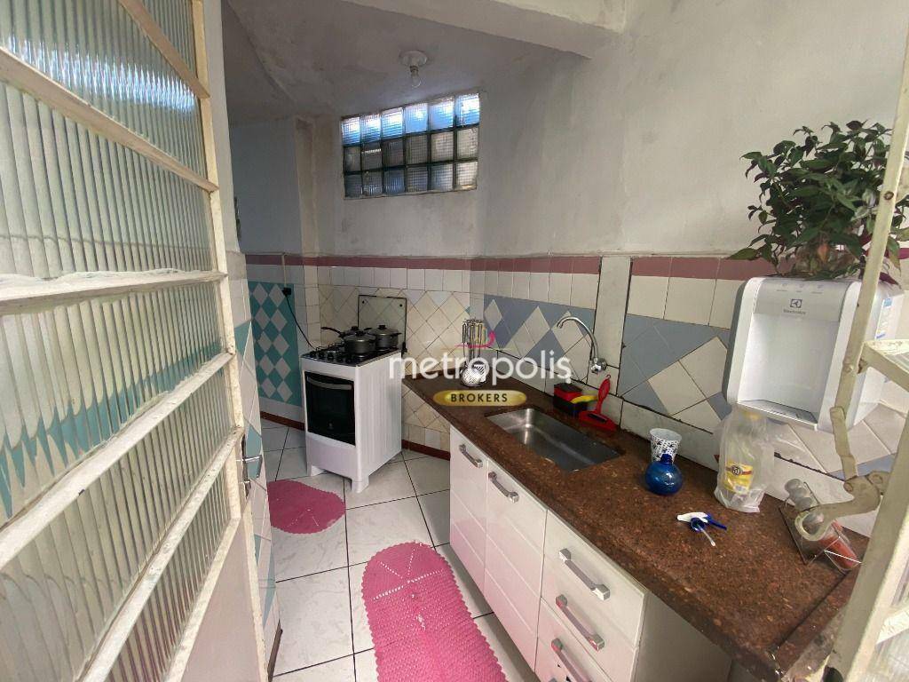 Casa à venda com 2 quartos, 140m² - Foto 9