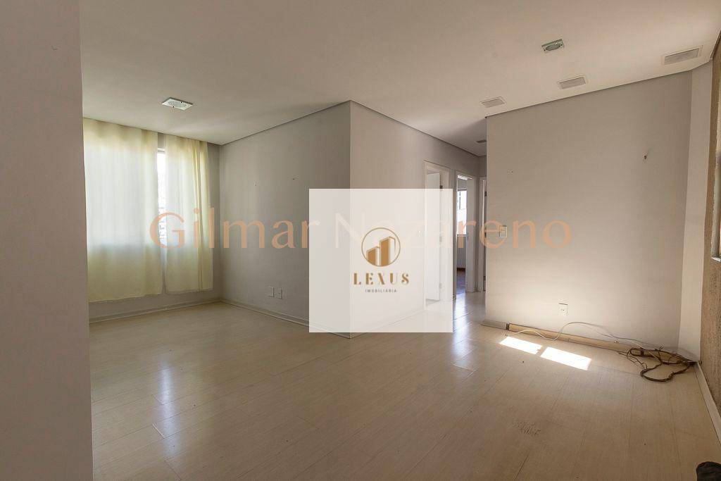 Apartamento à venda com 3 quartos, 75m² - Foto 2