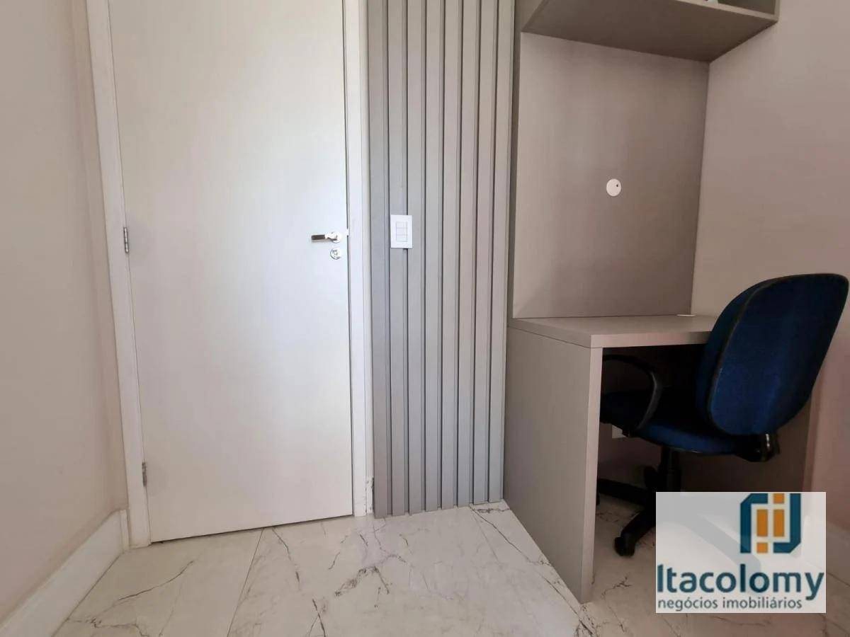 Apartamento à venda com 2 quartos, 66m² - Foto 5