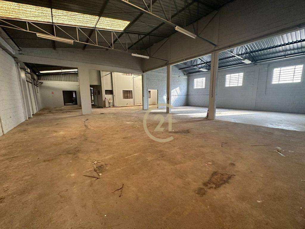 Depósito-Galpão-Armazém para alugar, 839m² - Foto 2