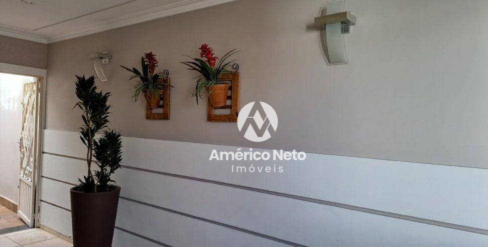 Sobrado à venda com 4 quartos, 140m² - Foto 2