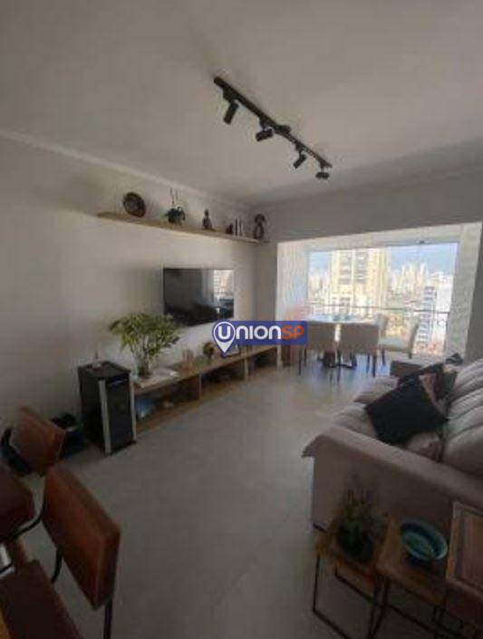 Apartamento à venda com 2 quartos, 72m² - Foto 2