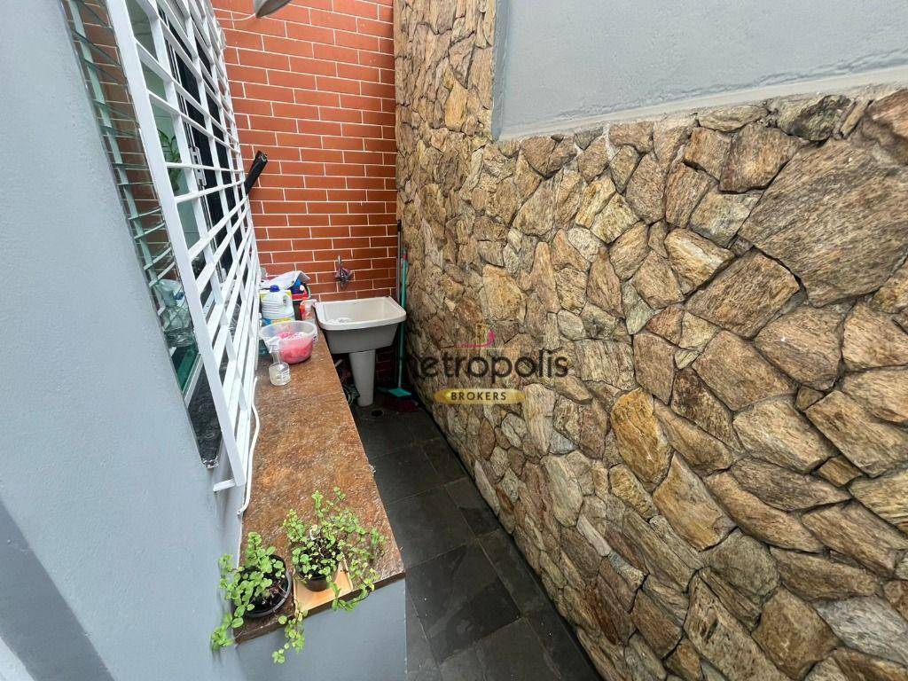 Casa à venda com 3 quartos, 294m² - Foto 11