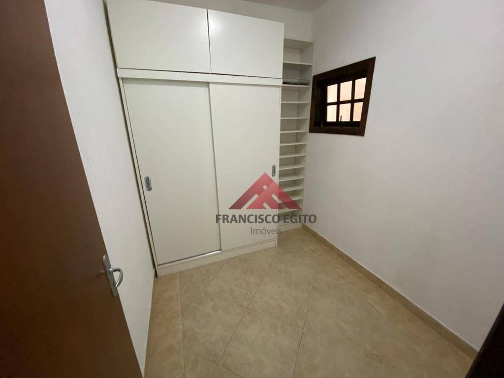 Casa de Condomínio à venda com 3 quartos, 450m² - Foto 20