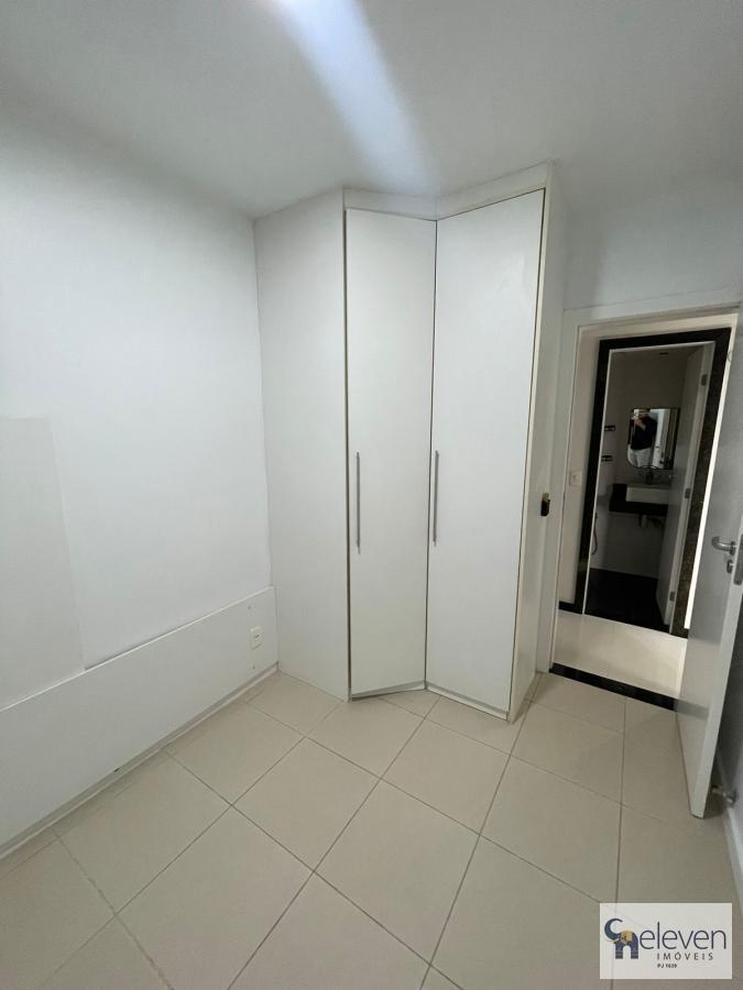 Apartamento à venda com 2 quartos, 62m² - Foto 11