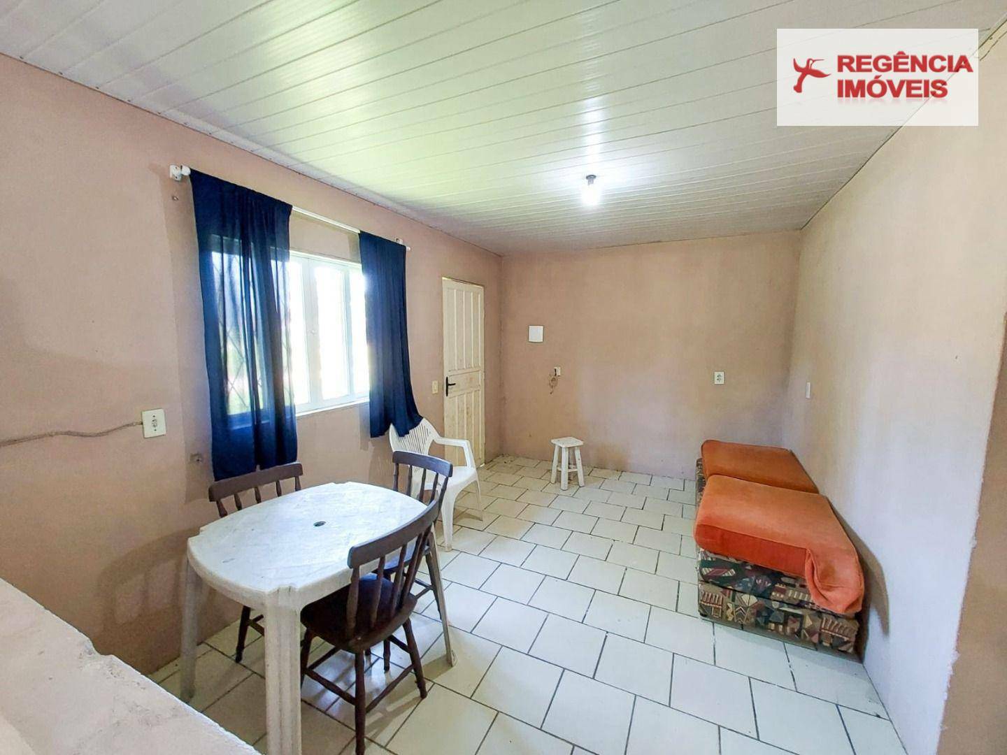 Casa à venda com 2 quartos, 60m² - Foto 8