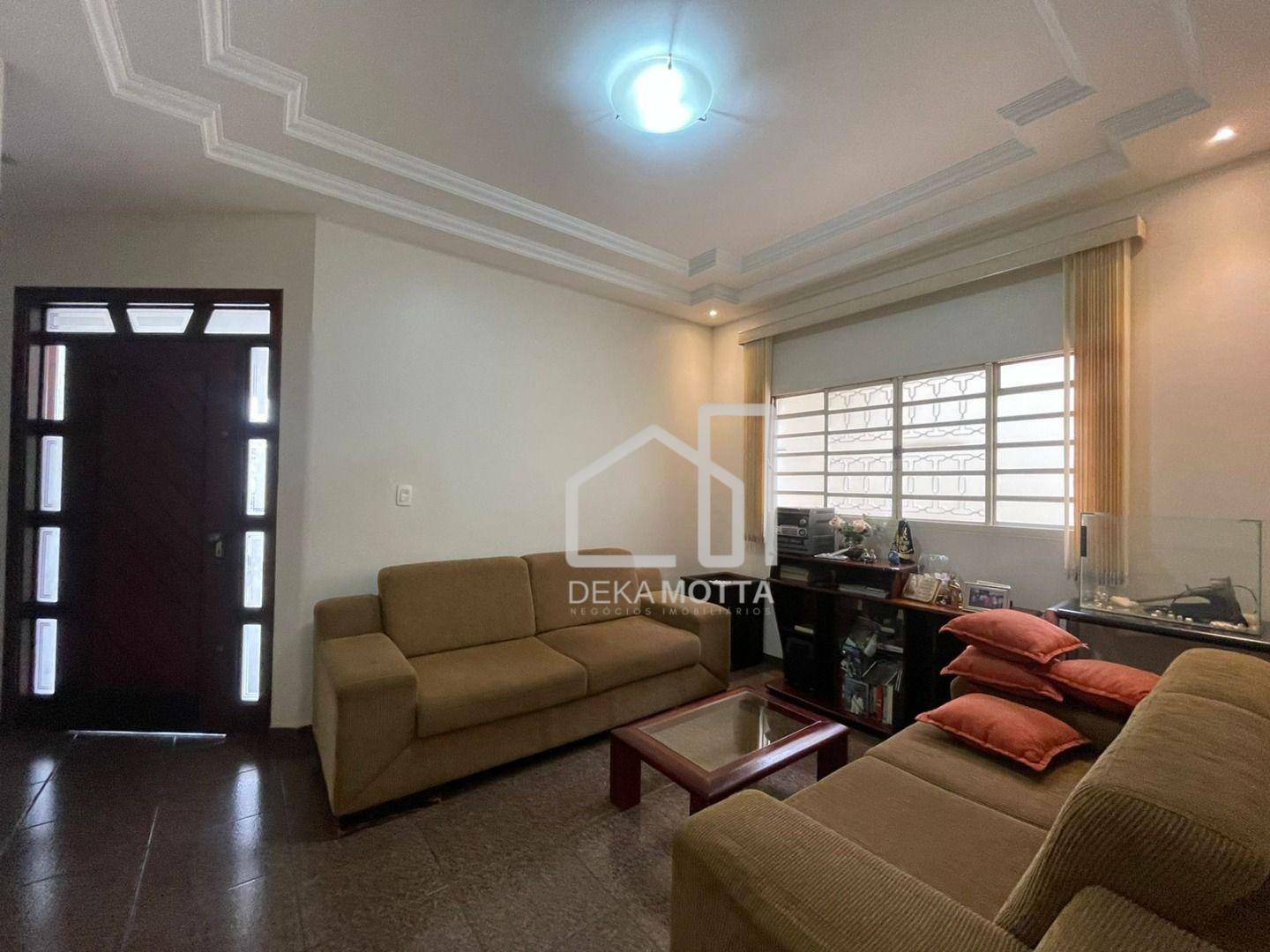 Casa à venda com 4 quartos, 245m² - Foto 13