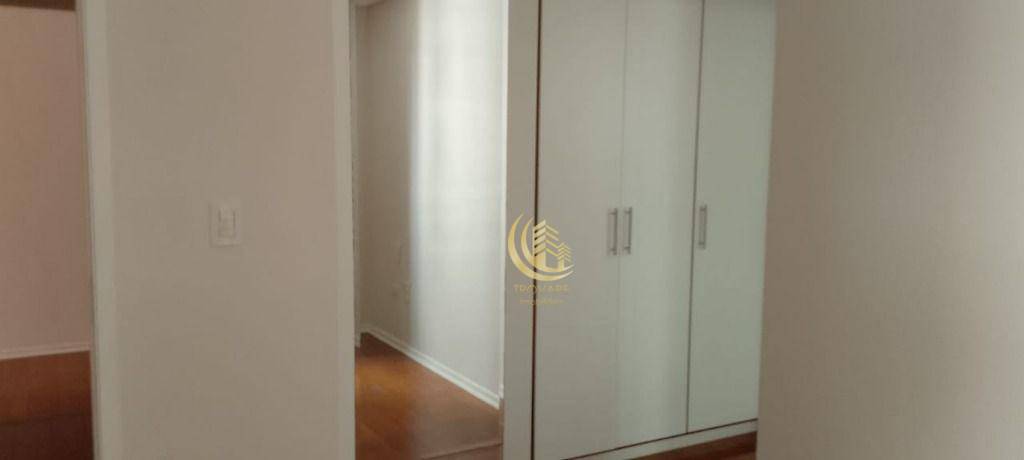 Apartamento à venda com 3 quartos, 156m² - Foto 6