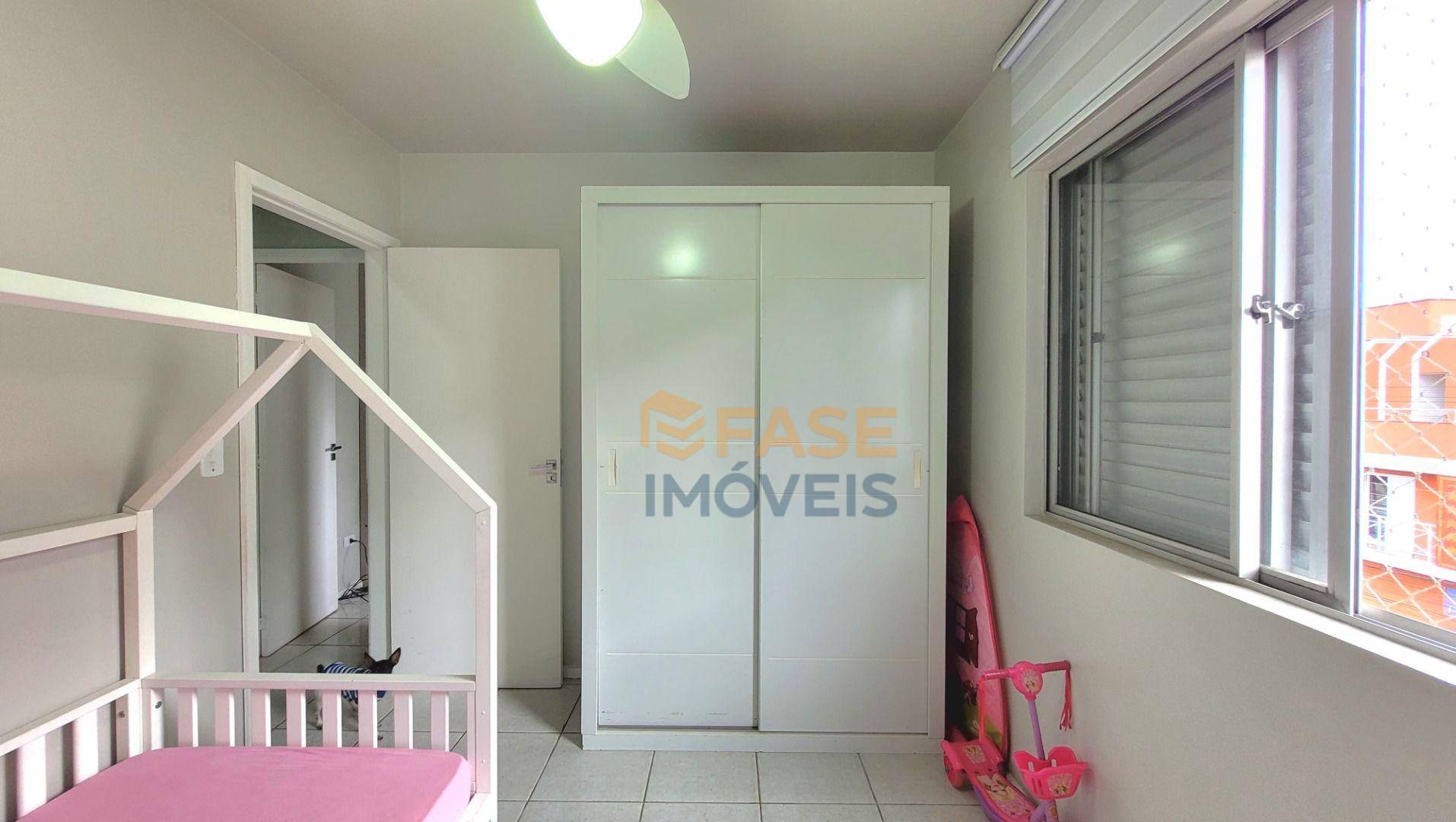 Apartamento à venda com 3 quartos, 90m² - Foto 10