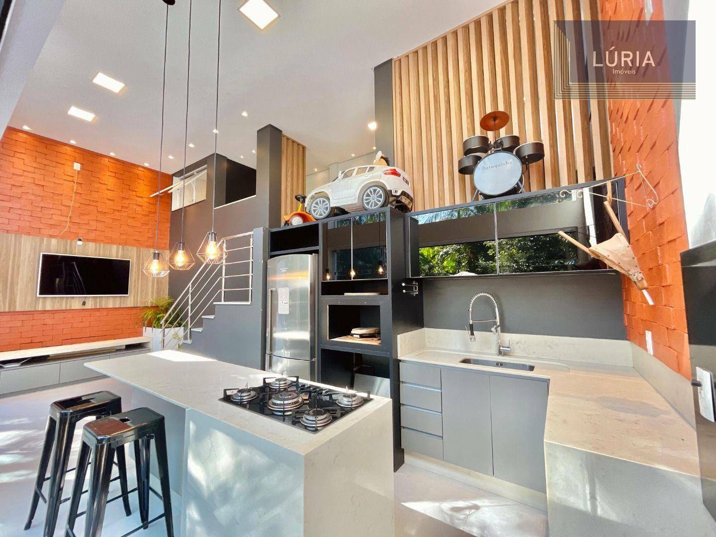 Casa, 3 quartos, 220 m² - Foto 2