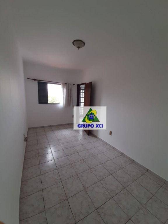 Casa à venda e aluguel com 3 quartos, 140m² - Foto 30