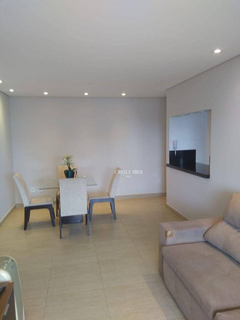 Apartamento à venda com 3 quartos, 107m² - Foto 12