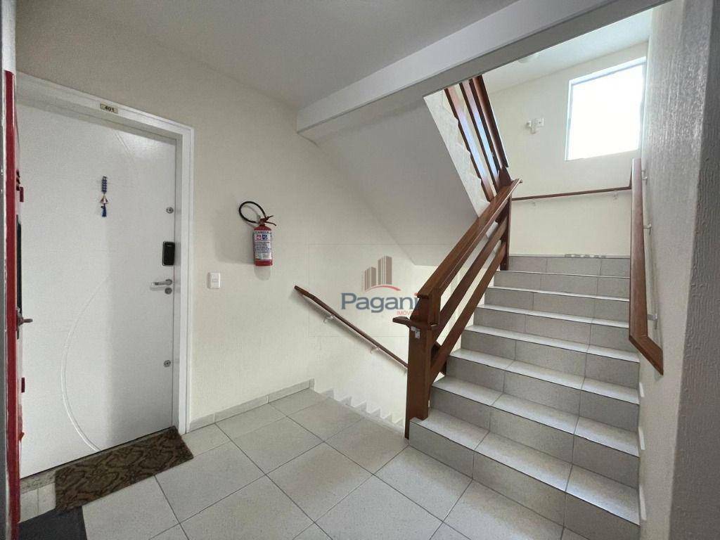 Apartamento à venda com 2 quartos, 60m² - Foto 12