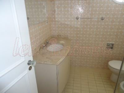 Apartamento para alugar com 2 quartos, 96m² - Foto 9