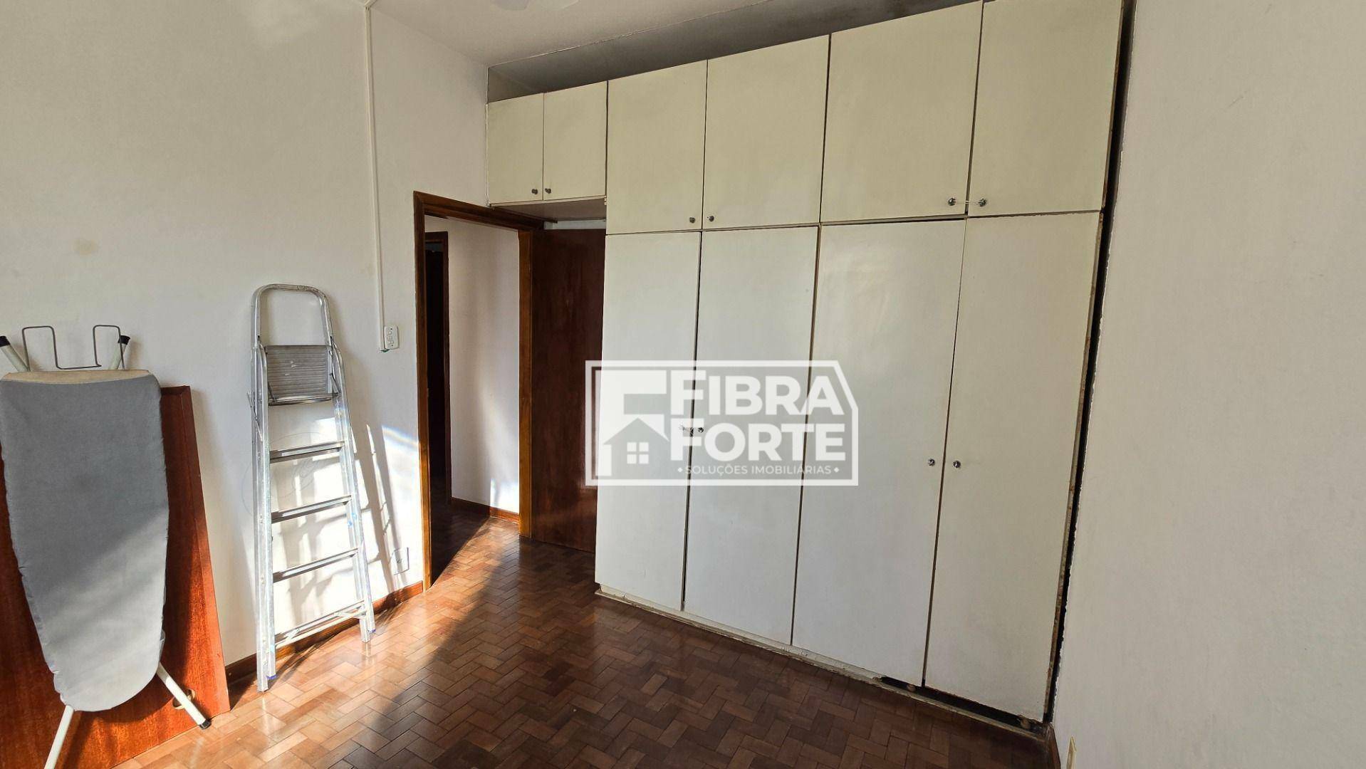 Casa à venda com 3 quartos, 150m² - Foto 17