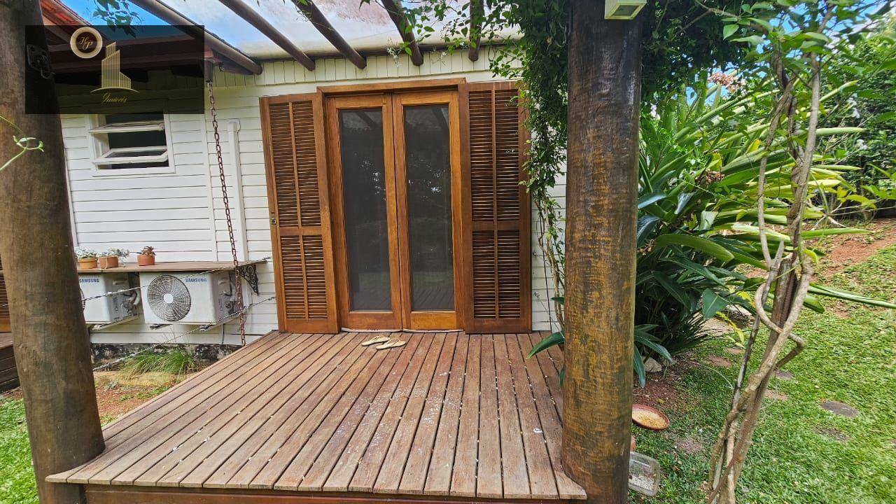 Casa de Condomínio à venda com 3 quartos, 224m² - Foto 9