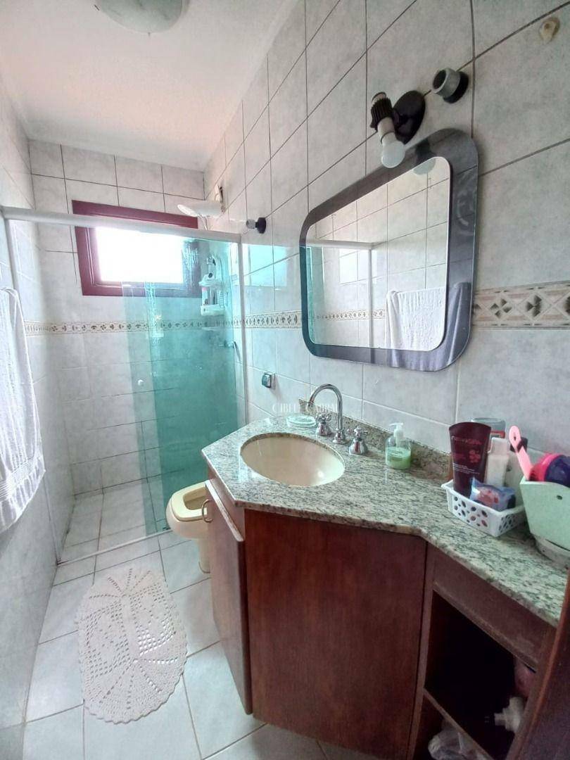 Casa de Condomínio à venda com 3 quartos, 420m² - Foto 27