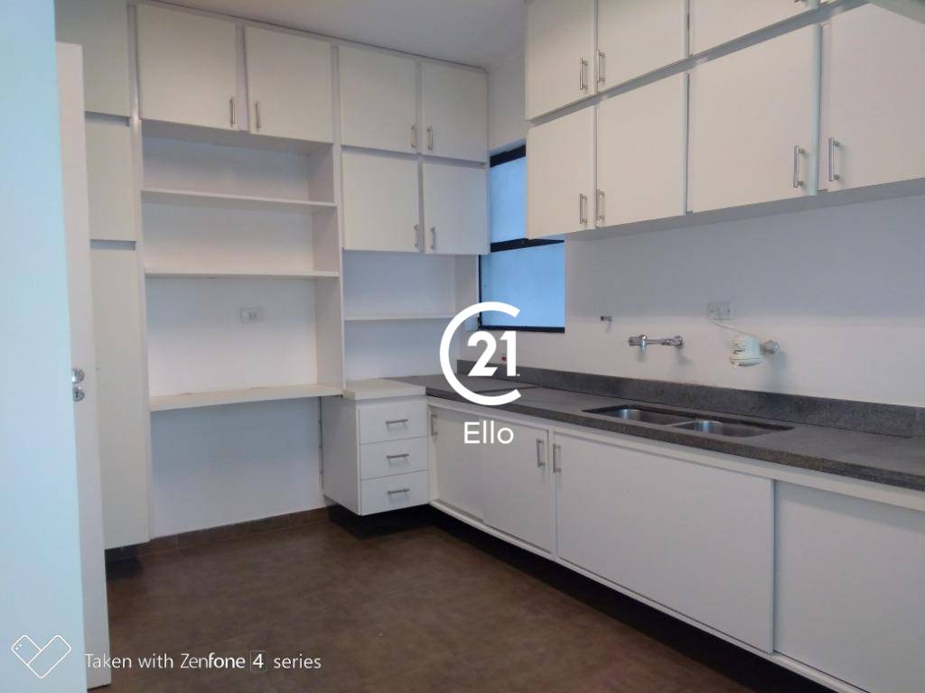 Apartamento à venda e aluguel com 3 quartos, 210m² - Foto 10