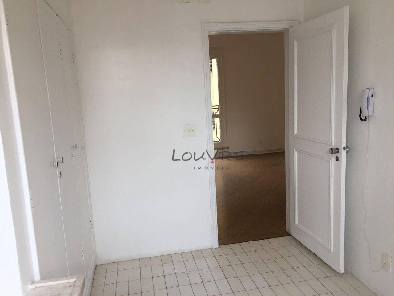 Apartamento à venda com 2 quartos, 100m² - Foto 15