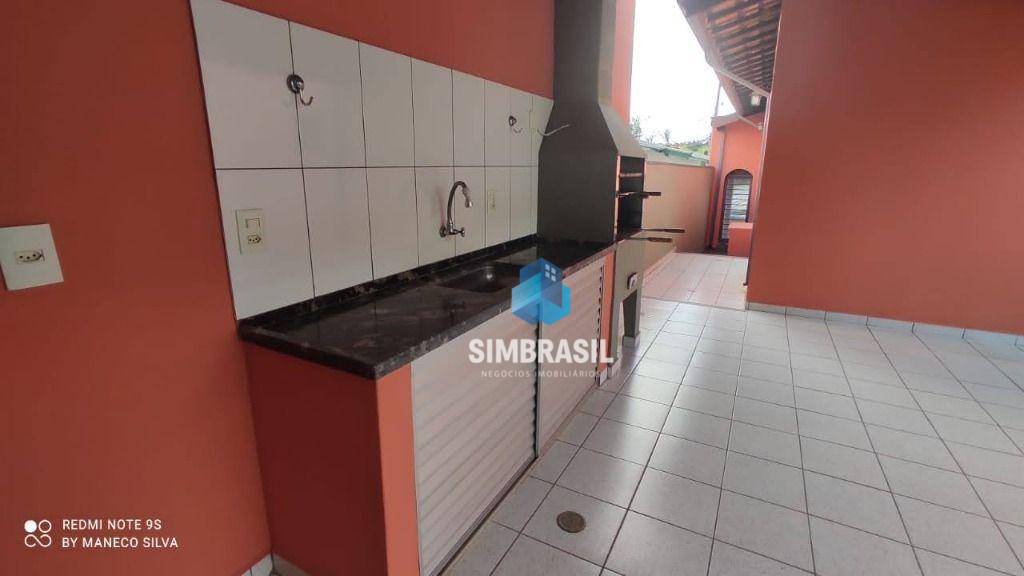 Casa à venda com 3 quartos, 180m² - Foto 31